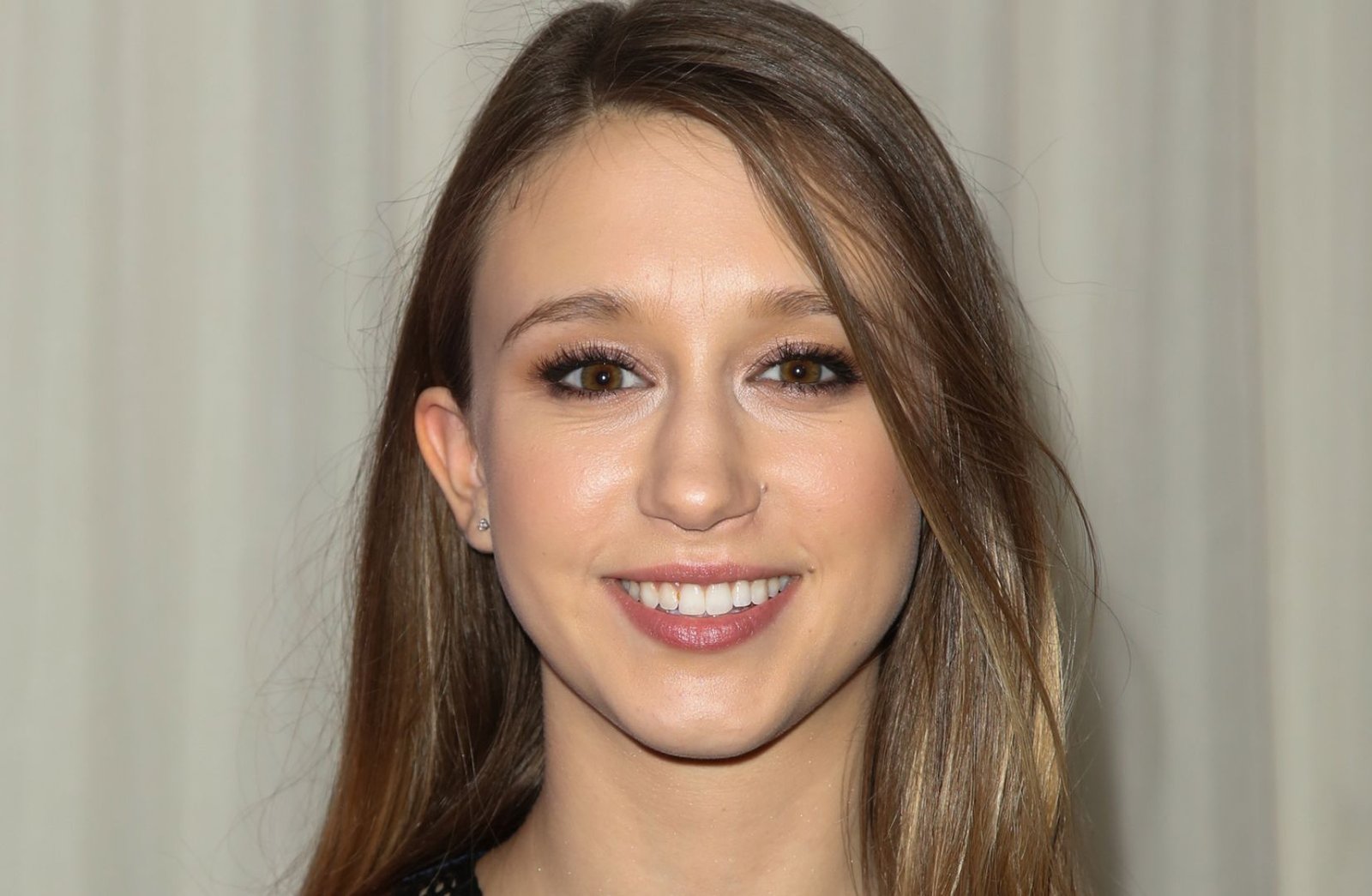 How Many Siblings Does Stephan Farmiga Have?